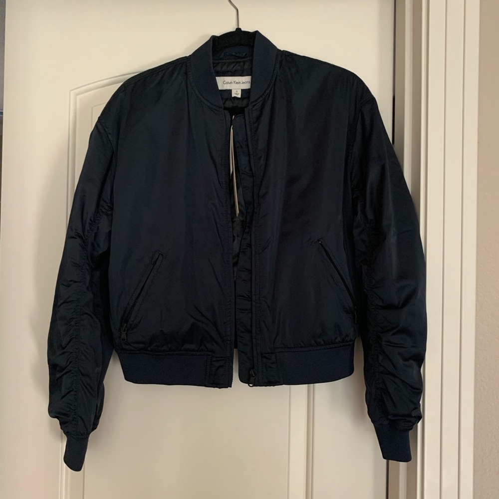 Calvin Klein Navy Bomber!